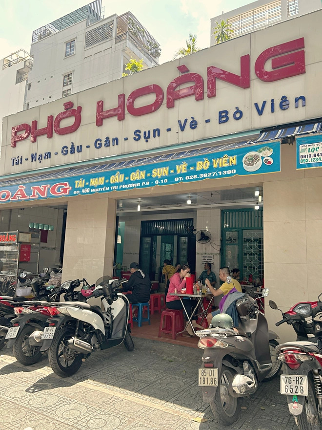 Khó tin: 2 quán phở có công thức y hệt nhưng lại được Michelin 3 năm liên tiếp- Ảnh 4. Khó tin: 2 quán phở có công thức y hệt nhưng lại được Michelin 3 năm liên tiếp- Ảnh 4.