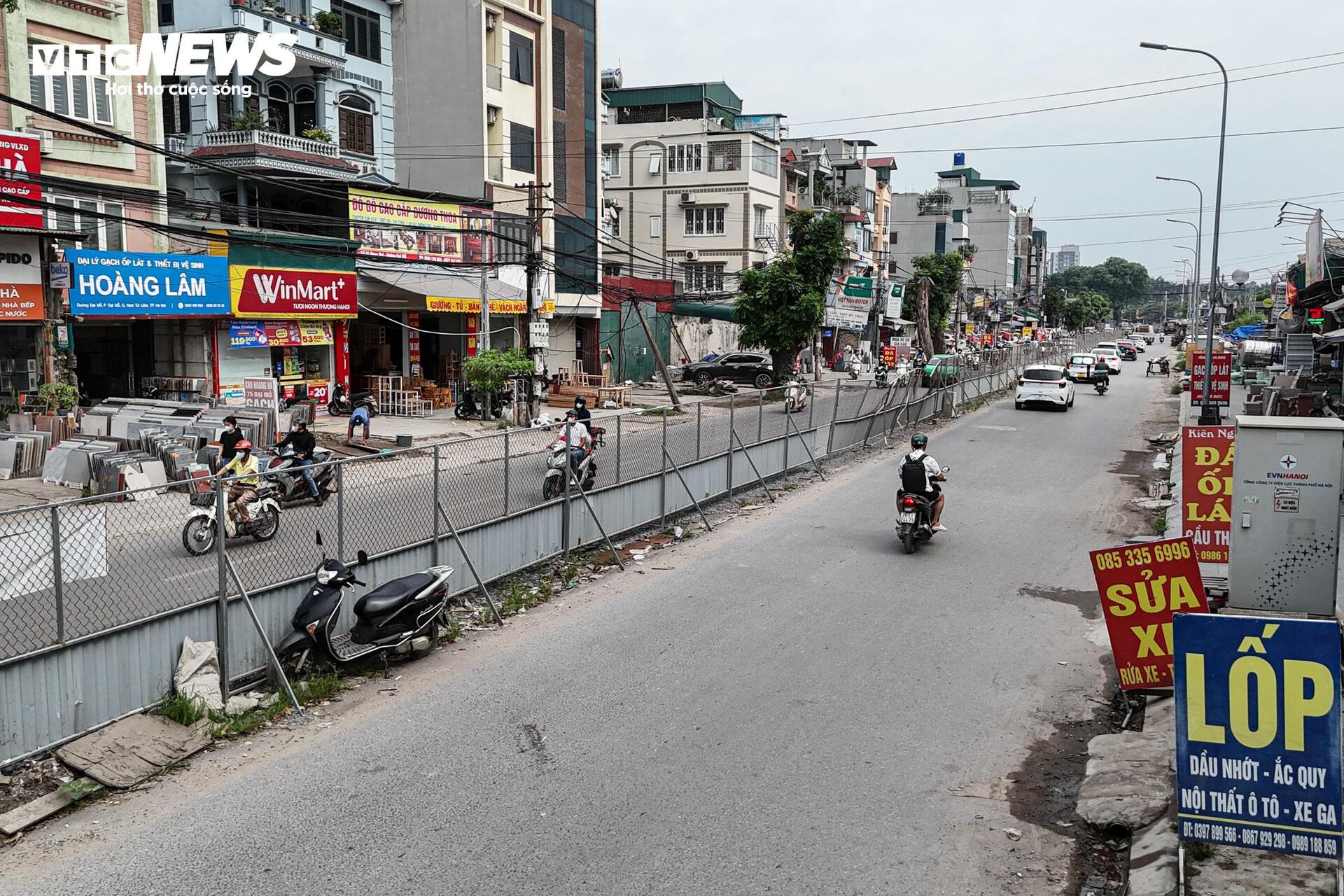 Đường hơn 2km ở Hà Nội làm gần một thập kỷ chưa xong- Ảnh 9. Đường hơn 2km ở Hà Nội làm gần một thập kỷ chưa xong- Ảnh 9.
