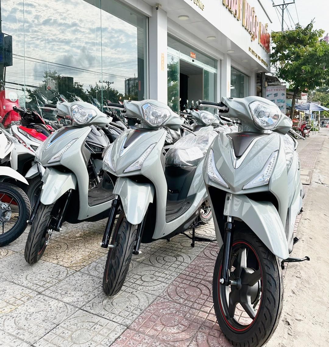 Xe ga giống Honda Vision vừa về đại lý đã giảm đậm: Thấp nhất 28,3 triệu đồng, ăn 1,9 lít xăng/100km- Ảnh 1. Xe ga giống Honda Vision vừa về đại lý đã giảm đậm: Thấp nhất 28,3 triệu đồng, ăn 1,9 lít xăng/100km- Ảnh 1.