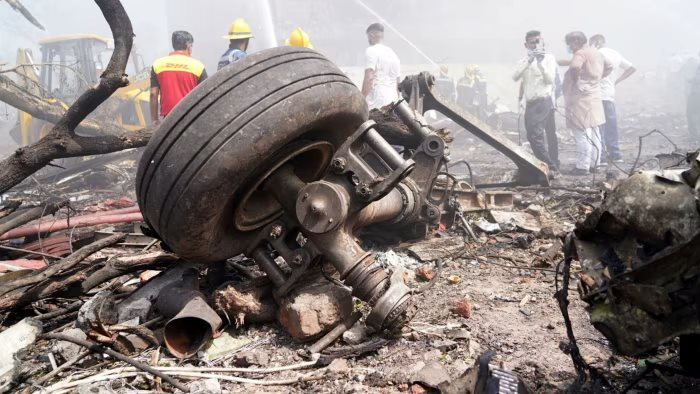 Vụ rơi máy bay Ấn Độ: Boeing mất 8,1 tỷ USD trong 24 giờ khi biểu tượng an toàn gặp sự cố về chất lượng, vừa mới dần hồi phục lại xảy ra tai nạn- Ảnh 1.