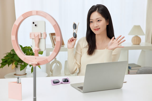 Sự sụp đổ của những người Sự sụp đổ của những người