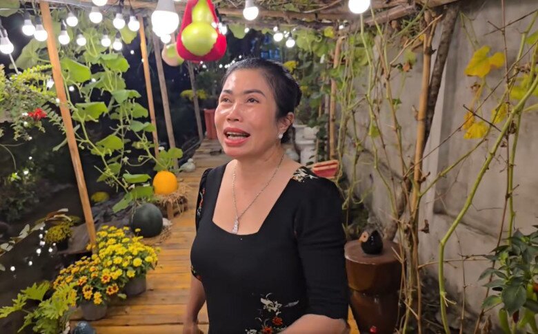 Nam diễn viên Việt sở hữu biệt thự, sân vườn rộng như công viên, đang lên kế hoạch sinh con thứ 4- Ảnh 6. Nam diễn viên Việt sở hữu biệt thự, sân vườn rộng như công viên, đang lên kế hoạch sinh con thứ 4- Ảnh 6.