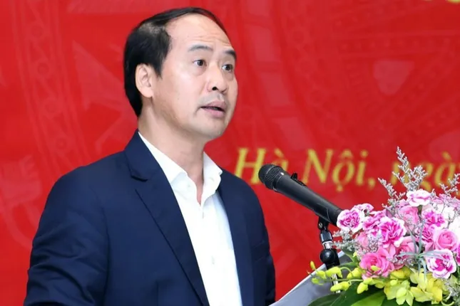 Thứ trưởng Nội vụ: Bỏ ngay 'giấy phép con' trong xuất khẩu lao động- Ảnh 1. Thứ trưởng Nội vụ: Bỏ ngay 'giấy phép con' trong xuất khẩu lao động- Ảnh 1.