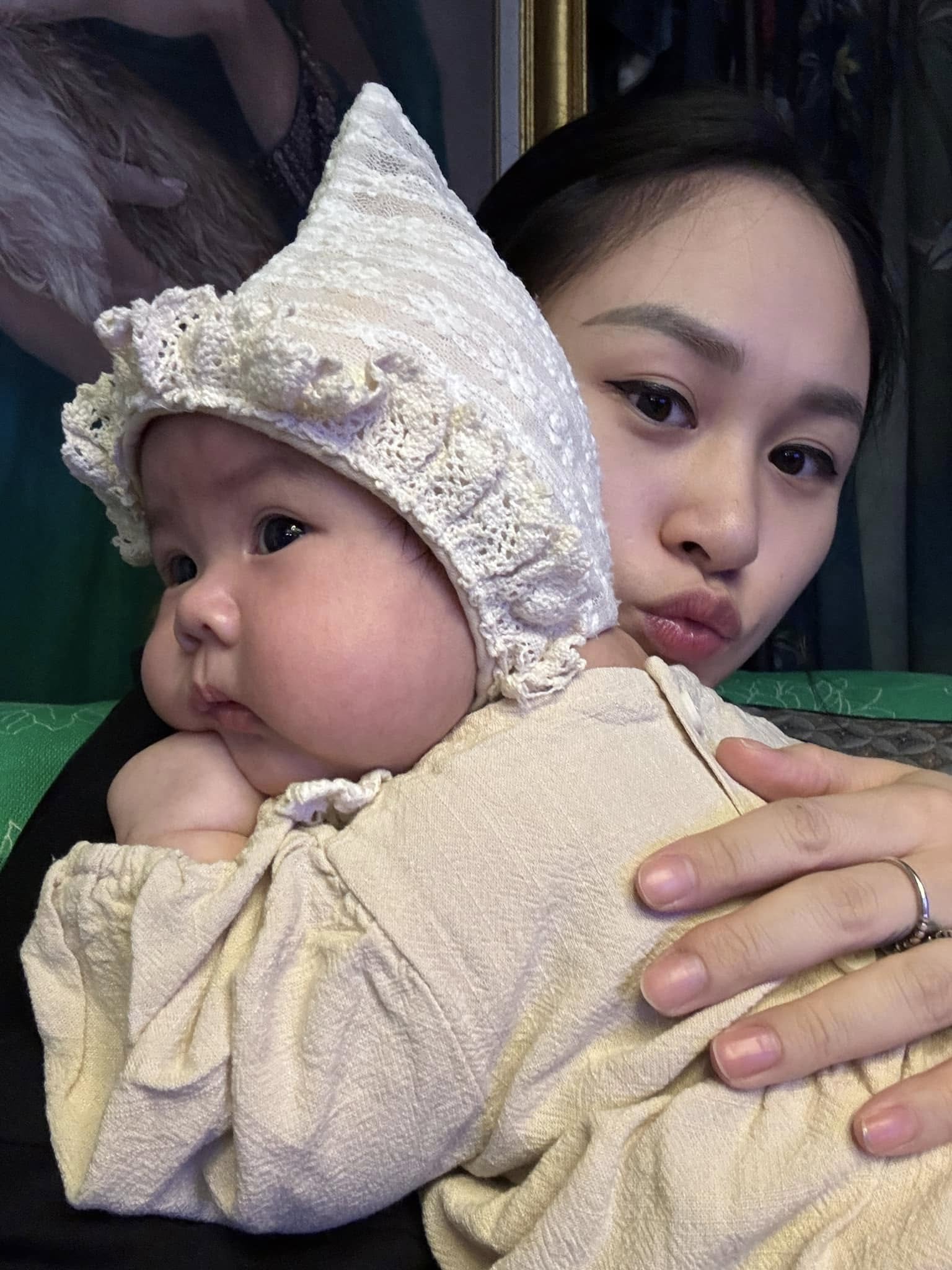 Con gái diva Thanh Lam chính thức gia nhập hội hot mom Việt, không ngờ mới sinh được 6 tháng mà nhan sắc cả mẹ và bé đều rực rỡ đến thế này!- Ảnh 4. Con gái diva Thanh Lam chính thức gia nhập hội hot mom Việt, không ngờ mới sinh được 6 tháng mà nhan sắc cả mẹ và bé đều rực rỡ đến thế này!- Ảnh 4.
