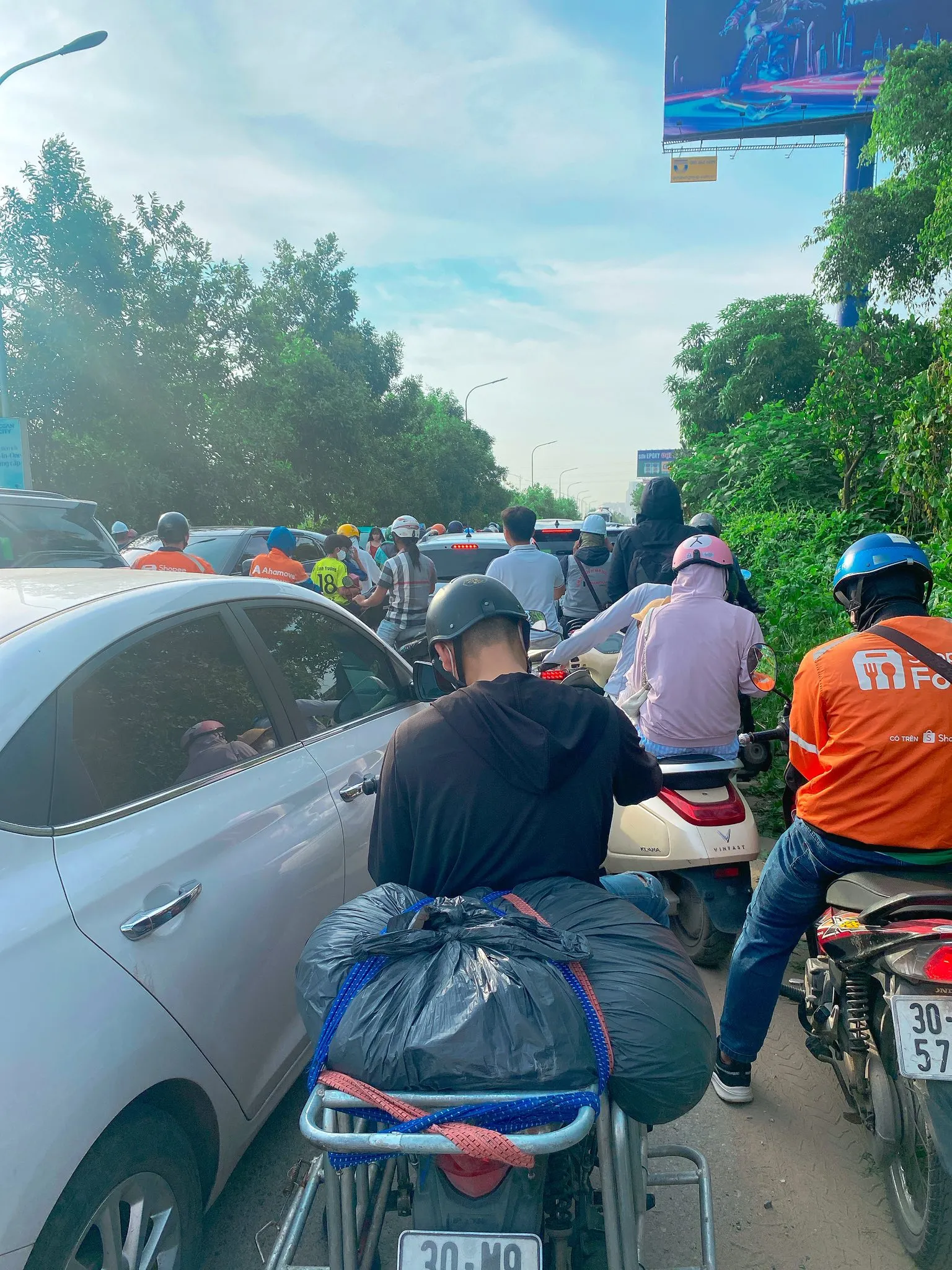 Biển người đổ về Hưng Yên- Ảnh 11. Biển người đổ về Hưng Yên- Ảnh 11.
