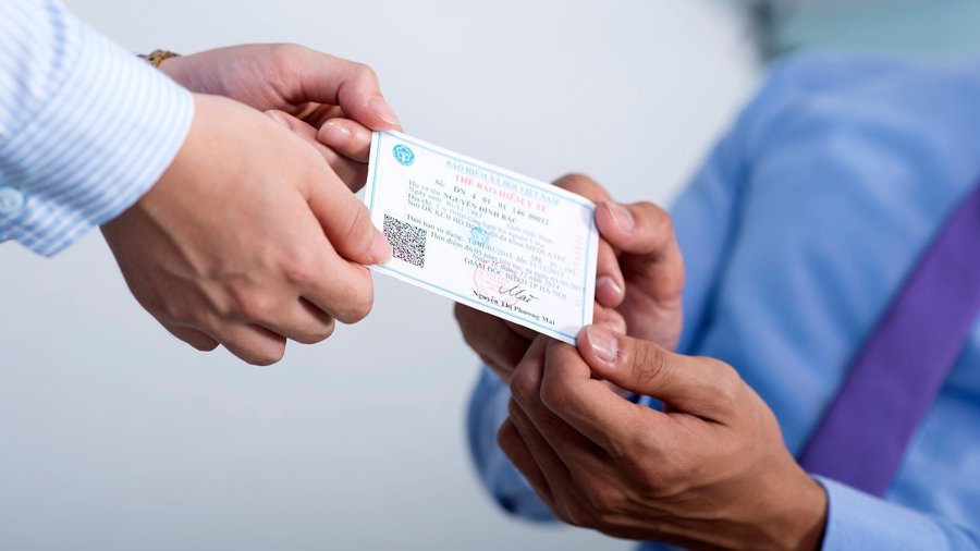 Điểm mới này của luật BHYT rất nhân văn và thiết thực, bố tôi đang chữa bệnh tại nhà cũng được hưởng lợi- Ảnh 3.