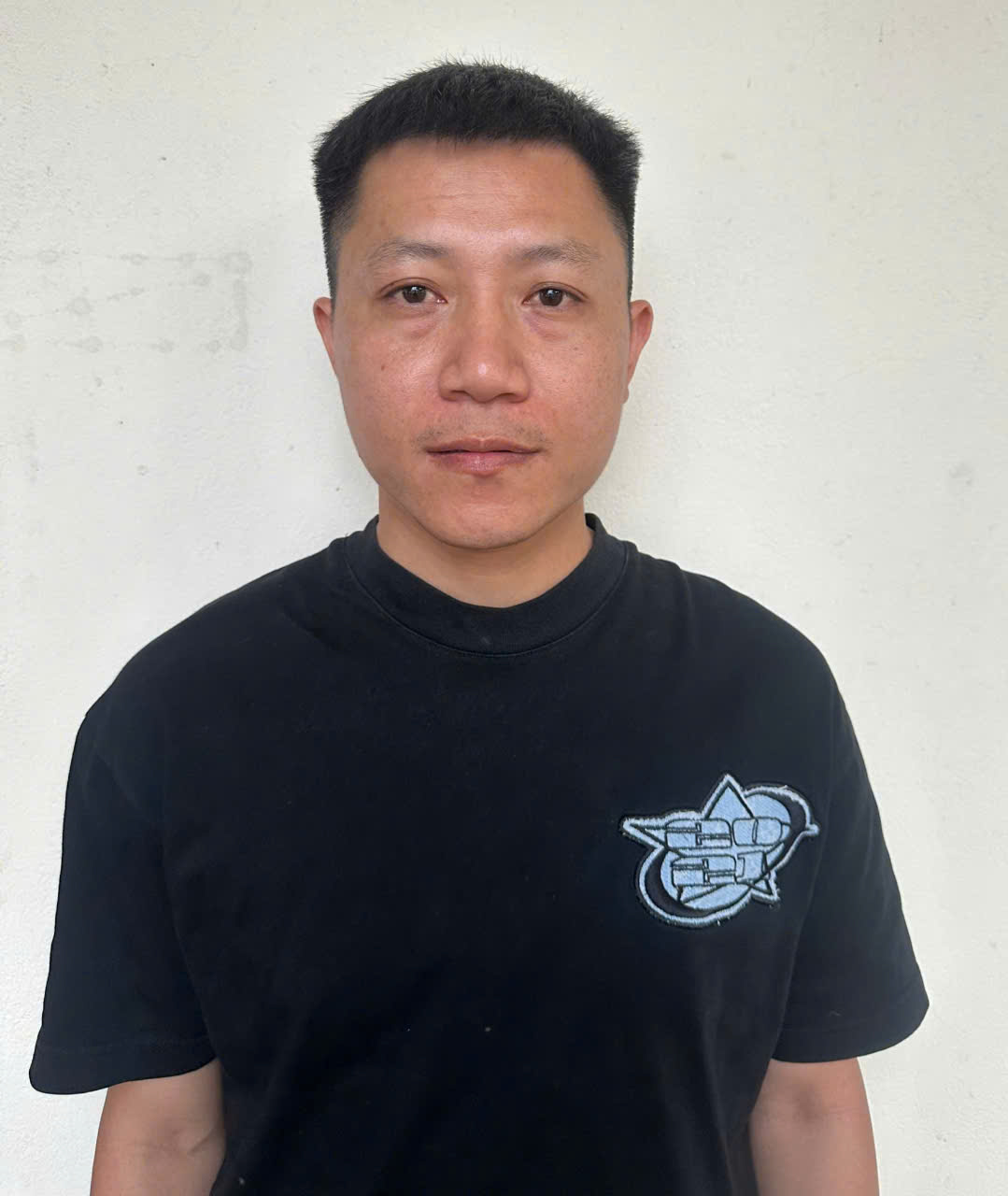 Nguyễn Đức Nam sa lưới- Ảnh 1. Nguyễn Đức Nam sa lưới- Ảnh 1.