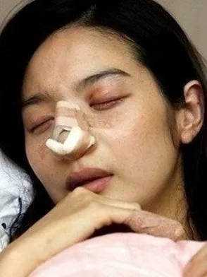 Cuộc hôn nhân chóng vánh hơn cả Song Joong Ki và Song Hye Kyo- Ảnh 2. Cuộc hôn nhân chóng vánh hơn cả Song Joong Ki và Song Hye Kyo- Ảnh 2.