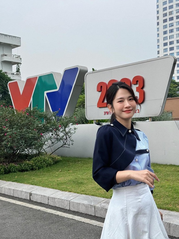Nữ MC xinh đẹp VTV: “Nhà tôi ngập trong nước thải”- Ảnh 2. Nữ MC xinh đẹp VTV: “Nhà tôi ngập trong nước thải”- Ảnh 2.