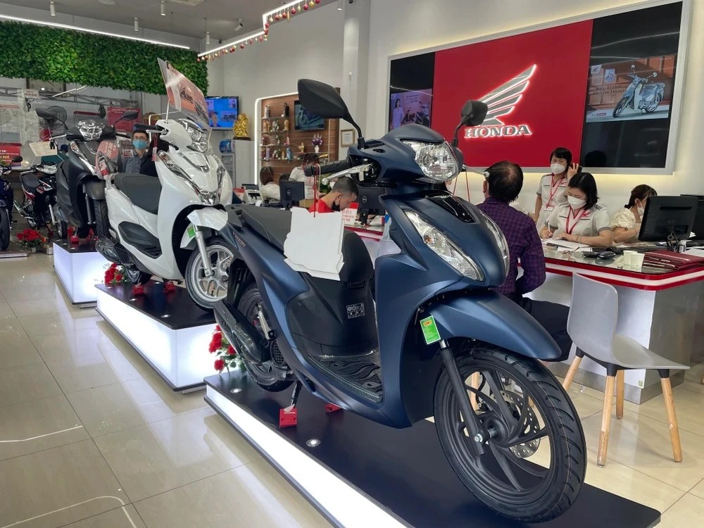 Giá xe máy Honda lao dốc đầu tháng 6/2025: Nhiều mẫu xe hot giảm giá mạnh, có mẫu rẻ hơn giá đề xuất 10 triệu đồng- Ảnh 1. Giá xe máy Honda lao dốc đầu tháng 6/2025: Nhiều mẫu xe hot giảm giá mạnh, có mẫu rẻ hơn giá đề xuất 10 triệu đồng- Ảnh 1.