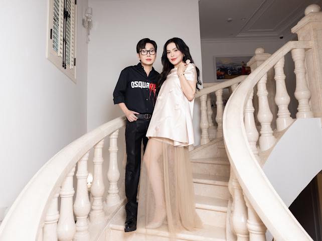 Nam NSƯT cưới nữ đại gia ở biệt thự 200 tỷ như lâu đài, mua cho anh chị em mỗi người 1 căn nhà- Ảnh 6. Nam NSƯT cưới nữ đại gia ở biệt thự 200 tỷ như lâu đài, mua cho anh chị em mỗi người 1 căn nhà- Ảnh 6.
