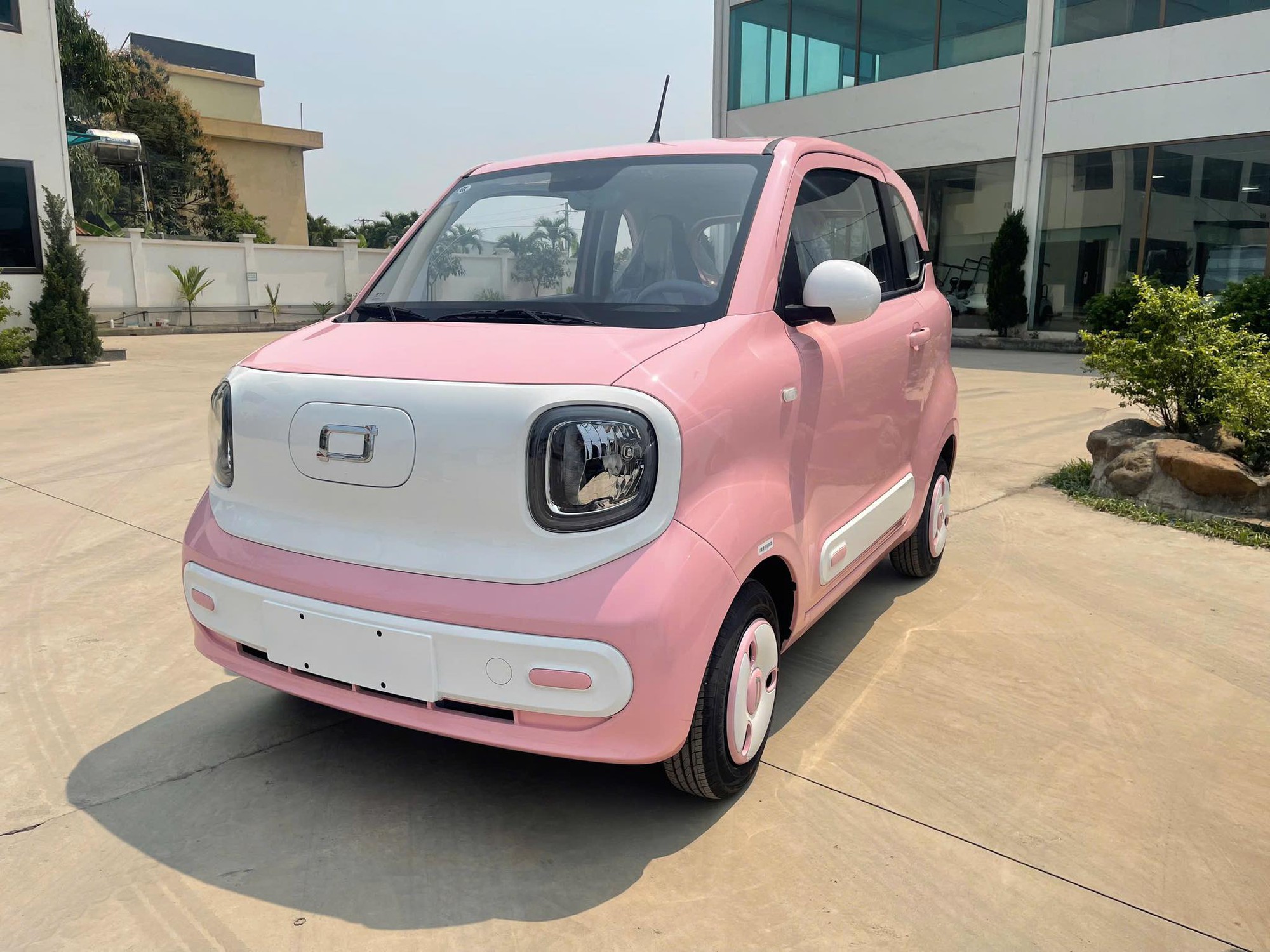 Tân binh xe điện mini về đại lý Việt cuối tháng 6: Sạc một lần chạy 170 km - chốt giá 199 triệu đồng- Ảnh 2. Tân binh xe điện mini về đại lý Việt cuối tháng 6: Sạc một lần chạy 170 km - chốt giá 199 triệu đồng- Ảnh 2.