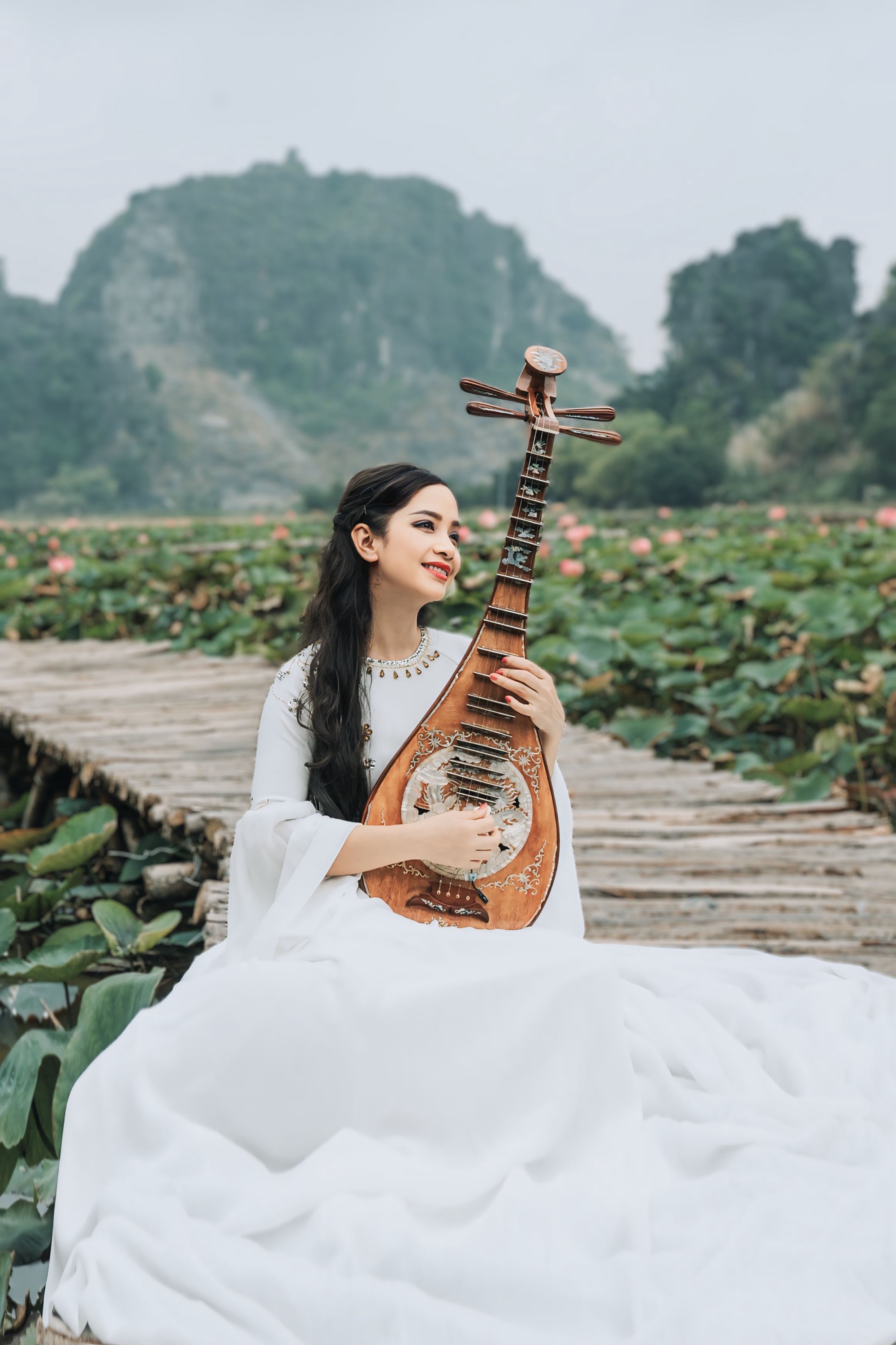 Từng đóng Phía Trước Là Bầu Trời, nghệ sĩ Tỳ bà Vũ Diệu Thảo giờ ra sao?- Ảnh 2. Từng đóng Phía Trước Là Bầu Trời, nghệ sĩ Tỳ bà Vũ Diệu Thảo giờ ra sao?- Ảnh 2.