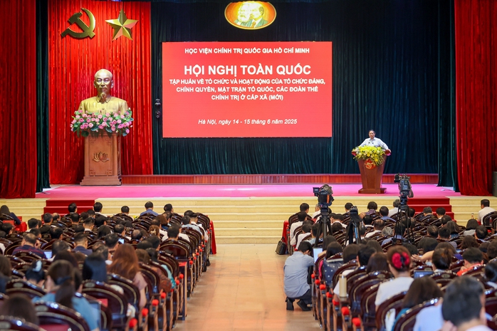 Thủ tướng: 63 hay 34 tỉnh, thành đều là đất nước, quê hương của chúng ta- Ảnh 2. Thủ tướng: 63 hay 34 tỉnh, thành đều là đất nước, quê hương của chúng ta- Ảnh 2.