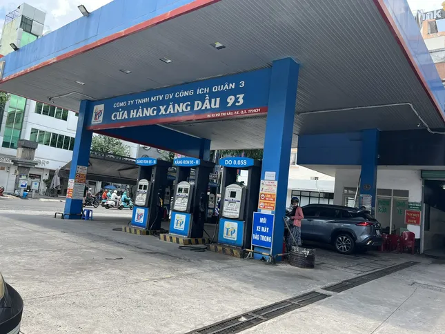 Nhiều nơi 'nói không' với chuyển khoản: Cơ quan chức năng TPHCM lên tiếng- Ảnh 2.