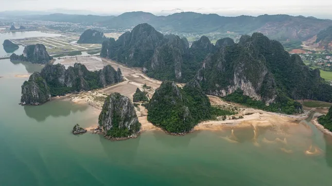 Lộ diện nhà đầu tư 'siêu' dự án đô thị nghỉ dưỡng tỷ đô tại Vân Đồn- Ảnh 1.
