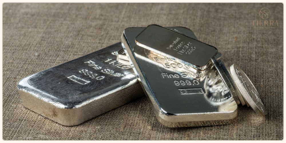 Lãi suất và biến động địa chính trị toàn cầu tác động ra sao tới giá bạc trong tuần này?- Ảnh 1. Lãi suất và biến động địa chính trị toàn cầu tác động ra sao tới giá bạc trong tuần này?- Ảnh 1.
