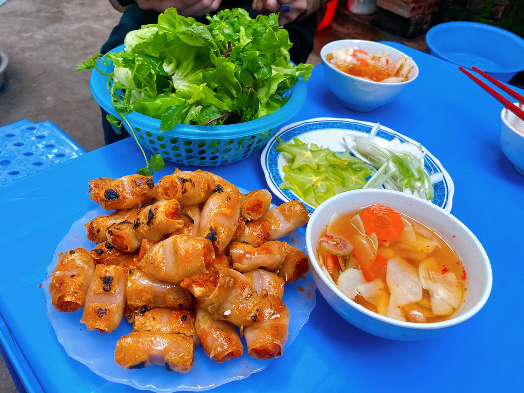 Vùng biển xứ Thanh không chỉ khiến người ta Vùng biển xứ Thanh không chỉ khiến người ta