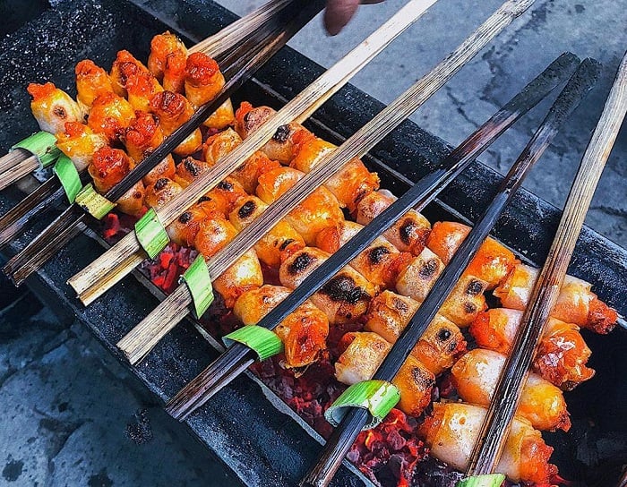 Vùng biển xứ Thanh không chỉ khiến người ta Vùng biển xứ Thanh không chỉ khiến người ta