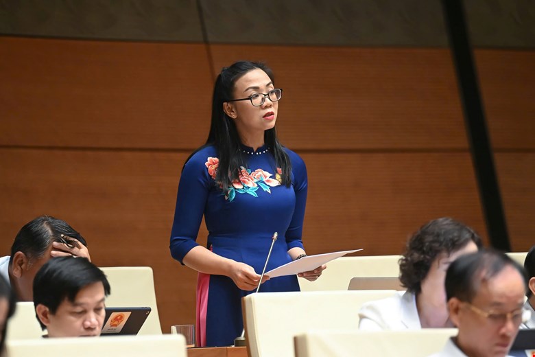 Đại biểu Quốc hội: Chặn "lạm thu" khi thực hiện miễn học phí trên cả nước- Ảnh 1. Đại biểu Quốc hội: Chặn "lạm thu" khi thực hiện miễn học phí trên cả nước- Ảnh 1.