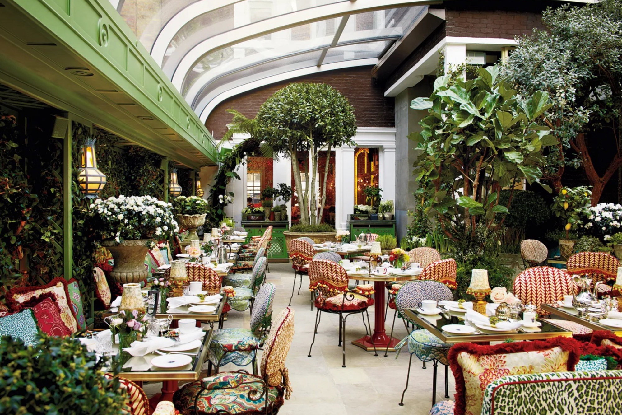 Tại sao Private Club được ví là ‘phòng họp không chính thức’ của giới thượng lưu và sức mạnh ngầm vận hành thế giới ra sao?- Ảnh 1. Tại sao Private Club được ví là ‘phòng họp không chính thức’ của giới thượng lưu và sức mạnh ngầm vận hành thế giới ra sao?- Ảnh 1.