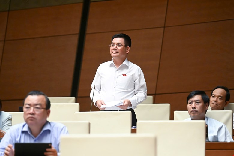 Bộ trưởng Bộ Công thương: Sẽ siết livestream bán hàng online- Ảnh 1. Bộ trưởng Bộ Công thương: Sẽ siết livestream bán hàng online- Ảnh 1.