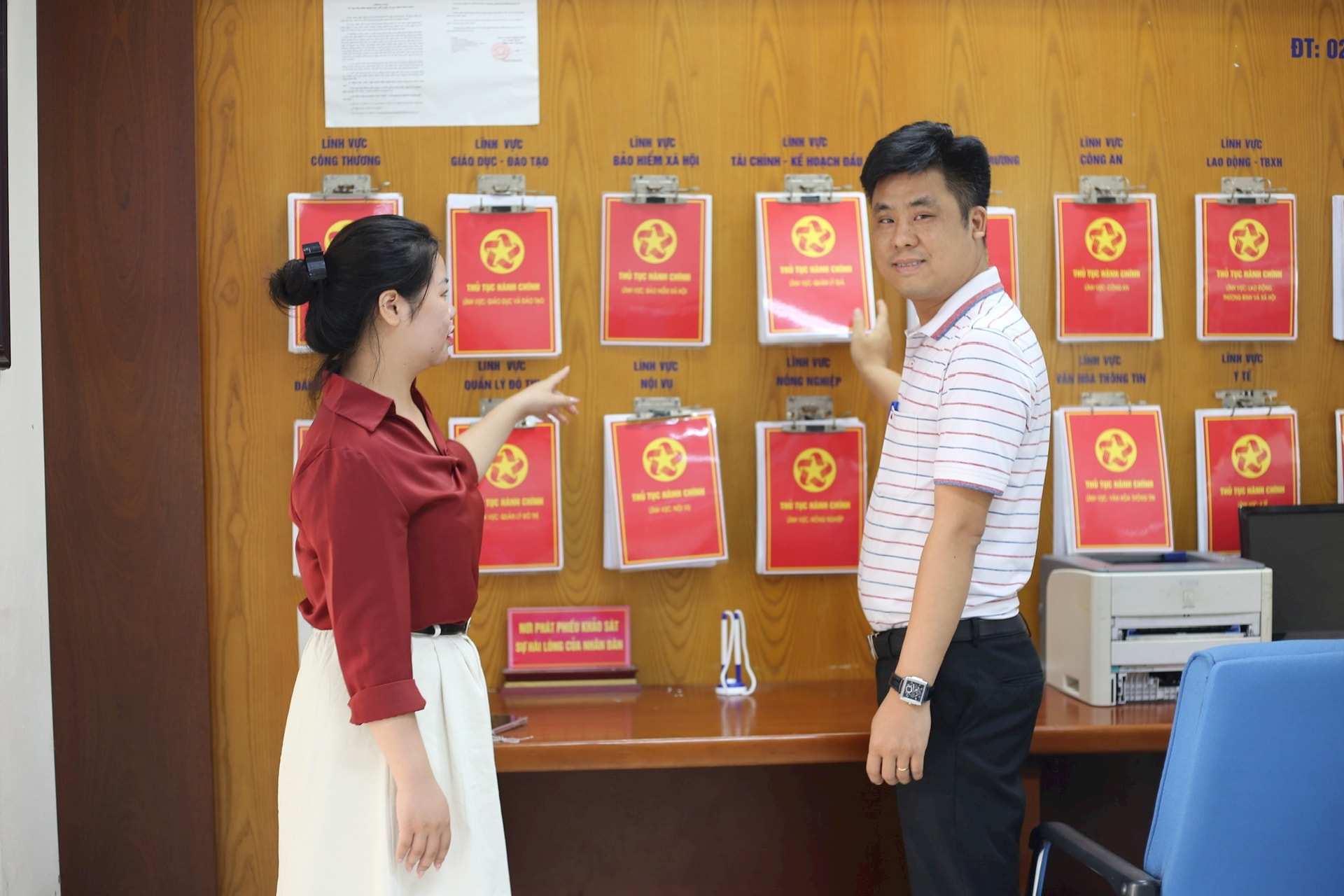 Hà Nội cấp hơn 68.000 giấy chứng nhận quyền sử dụng đất có mã QR- Ảnh 2. Hà Nội cấp hơn 68.000 giấy chứng nhận quyền sử dụng đất có mã QR- Ảnh 2.