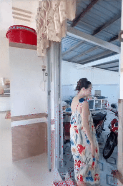 "Đặc sản" nhà miền Tây: Rộng "vô cùng tận", lắt léo như mê cung, gạch hoa sáng bóng cả sân, chỉ quét nhà thôi cũng bở hơi tai- Ảnh 3. "Đặc sản" nhà miền Tây: Rộng "vô cùng tận", lắt léo như mê cung, gạch hoa sáng bóng cả sân, chỉ quét nhà thôi cũng bở hơi tai- Ảnh 3.