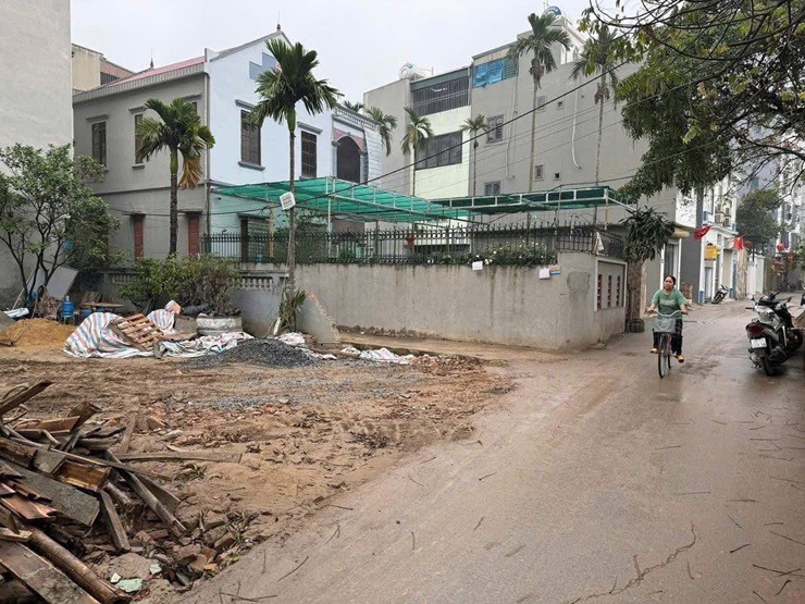 Đất nền Hà Nội tăng mạnh, cầm 2 tỷ đồng không mua nổi lô đất 30m2- Ảnh 1. Đất nền Hà Nội tăng mạnh, cầm 2 tỷ đồng không mua nổi lô đất 30m2- Ảnh 1.