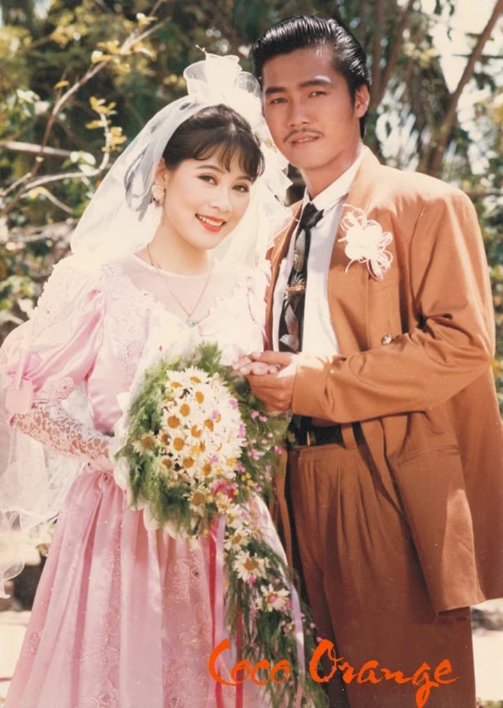 'Nữ hoàng ảnh lịch' có cát-sê hơn 10 cây vàng, từng bị nhầm là vợ Lý Hùng- Ảnh 3. 'Nữ hoàng ảnh lịch' có cát-sê hơn 10 cây vàng, từng bị nhầm là vợ Lý Hùng- Ảnh 3.