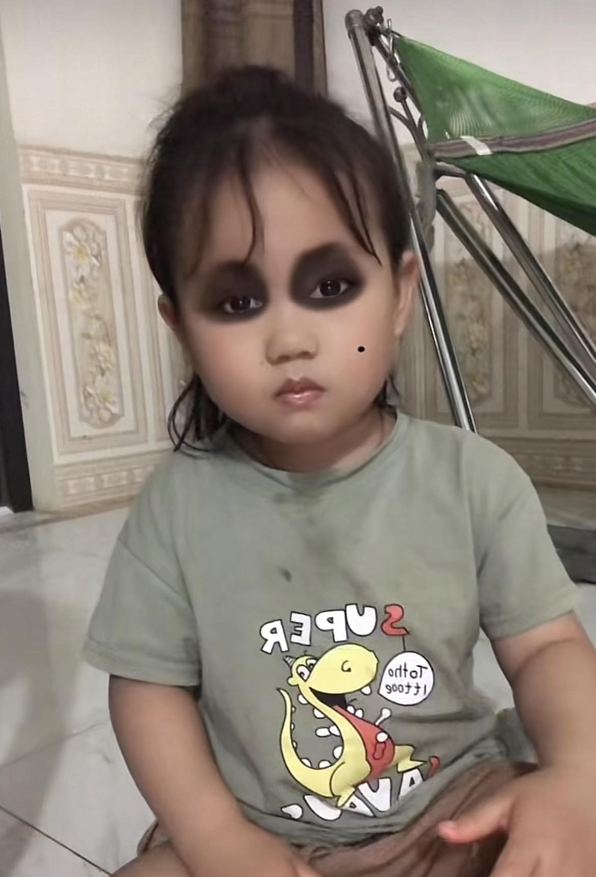 Mẹo "cai nghiện" tivi, điện thoại cho khối nghỉ hè vừa hài hước vừa hiệu quả, các mẹ truyền tay nhau cười nghiêng ngả- Ảnh 9. Mẹo "cai nghiện" tivi, điện thoại cho khối nghỉ hè vừa hài hước vừa hiệu quả, các mẹ truyền tay nhau cười nghiêng ngả- Ảnh 9.