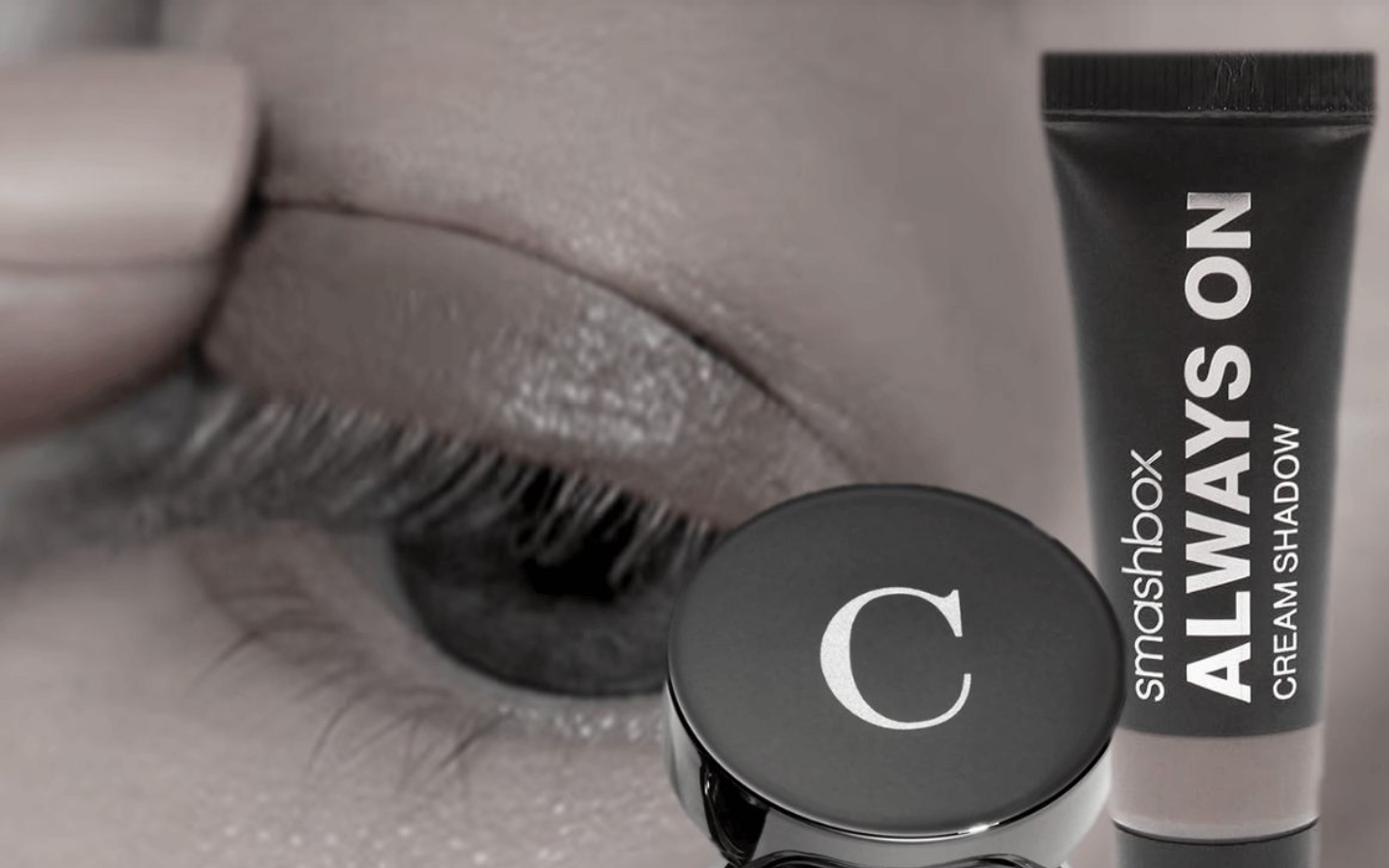 Cảnh báo nhiều loại phấn mắt trang điểm chứa kim loại gây dị ứng- Ảnh 1. Cảnh báo nhiều loại phấn mắt trang điểm chứa kim loại gây dị ứng- Ảnh 1.
