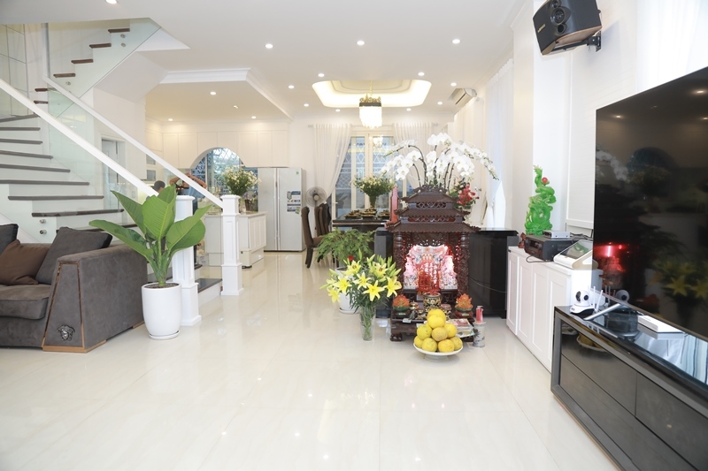 Nam ca sĩ có “bộ sưu tập” nhà từ Nam ra Bắc, biệt thự 50 tỷ, U50 phong độ nhưng không muốn lấy vợ- Ảnh 3. Nam ca sĩ có “bộ sưu tập” nhà từ Nam ra Bắc, biệt thự 50 tỷ, U50 phong độ nhưng không muốn lấy vợ- Ảnh 3.