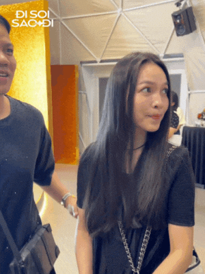 1 phu nhân hào môn Vbiz bất ngờ "lép vế" trước mỹ nhân U45 trẻ như gái 20!- Ảnh 4. 1 phu nhân hào môn Vbiz bất ngờ "lép vế" trước mỹ nhân U45 trẻ như gái 20!- Ảnh 4.