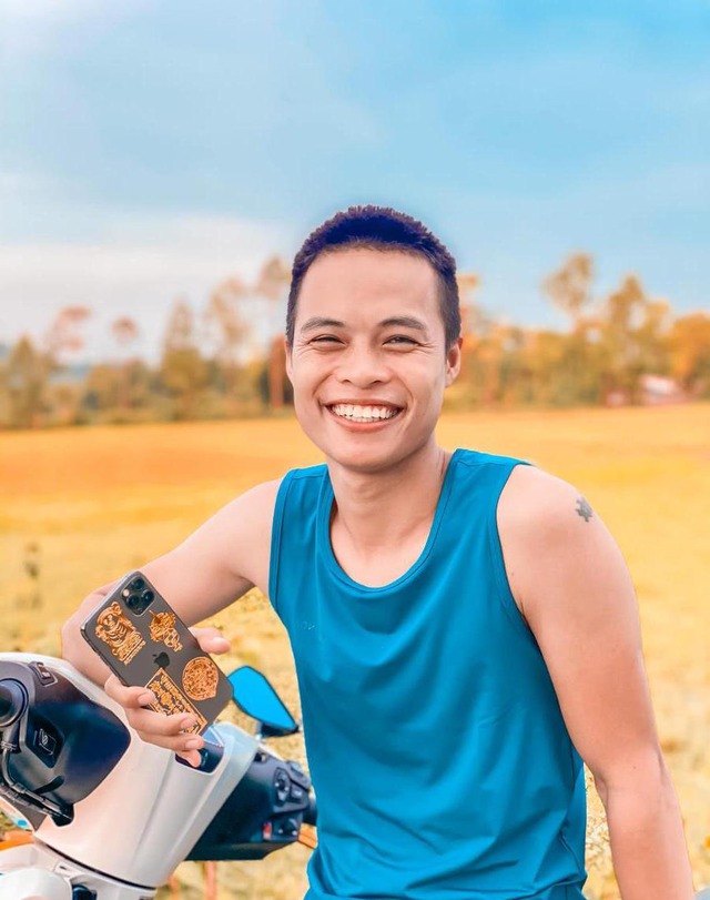 Hải Sen Vlogs quảng cáo siro ăn ngon thế nào mà bán được hơn 100.000 hộp, thu khoảng 16 tỷ đồng?- Ảnh 2. Hải Sen Vlogs quảng cáo siro ăn ngon thế nào mà bán được hơn 100.000 hộp, thu khoảng 16 tỷ đồng?- Ảnh 2.