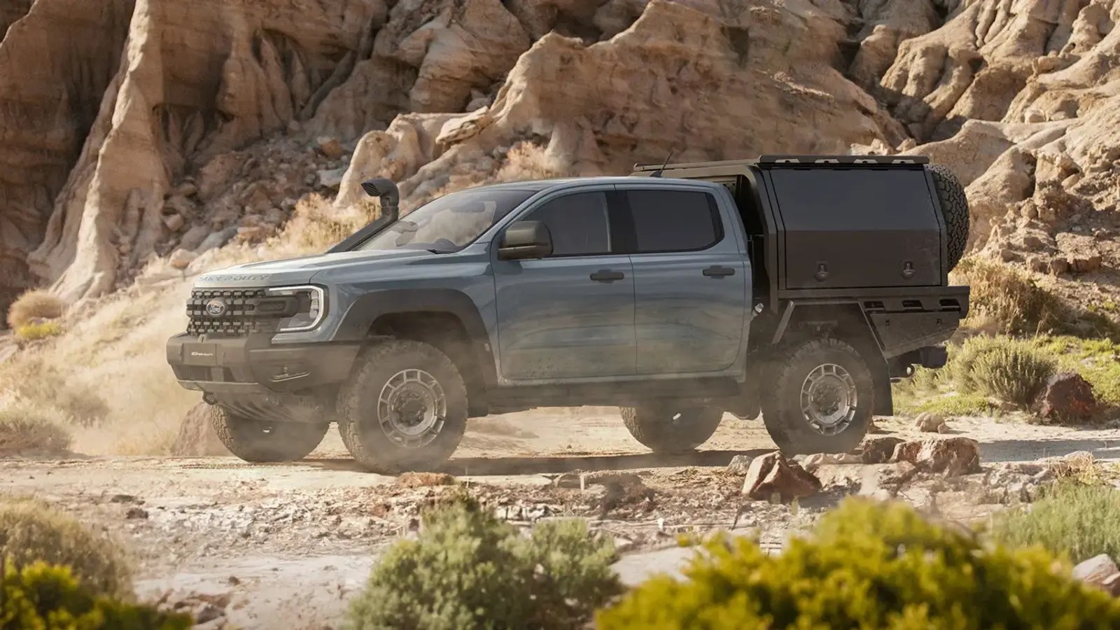 Ford Ranger 'siêu trường' giá gấp đôi bản thường, vẫn phải thêm tiền để có 'thùng hàng' đúng nghĩa, máy V6 chỉ 206 mã lực, kéo được 4,5 tấn hàng- Ảnh 3. Ford Ranger 'siêu trường' giá gấp đôi bản thường, vẫn phải thêm tiền để có 'thùng hàng' đúng nghĩa, máy V6 chỉ 206 mã lực, kéo được 4,5 tấn hàng- Ảnh 3.