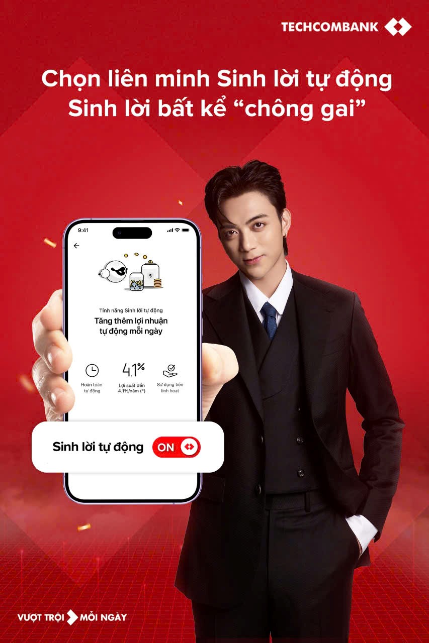 Techcombank được dân mạng sốt sắng gọi tên vì bức ảnh sến đến chấn động- Ảnh 4.