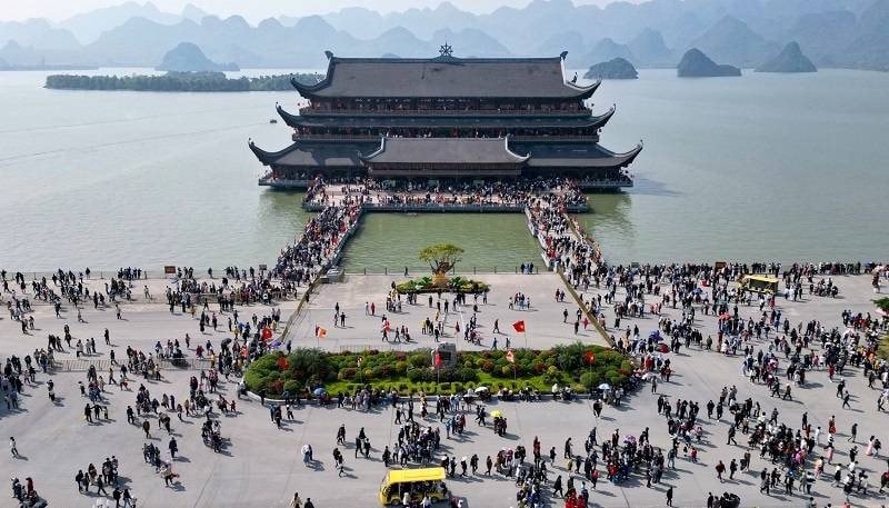 Sáp nhập 3 tỉnh thành Ninh Bình mới, 'đại gia' Xuân Trường lập tức đề xuất sân bay quốc tế và 9 cây cầu 'khủng'- Ảnh 3.