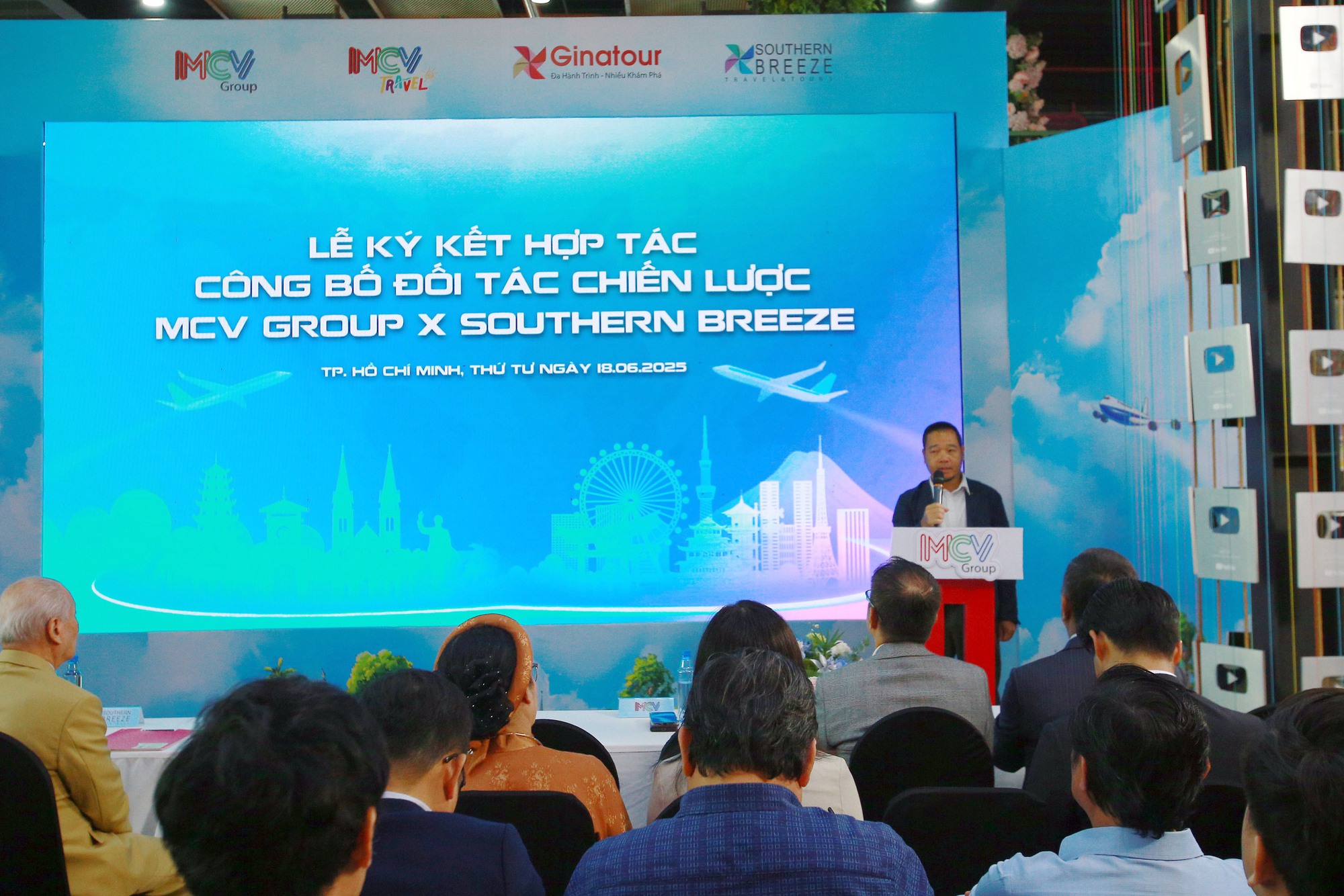 Đại gia truyền thông MCV lấn sân sang du lịch- Ảnh 2. Đại gia truyền thông MCV lấn sân sang du lịch- Ảnh 2.