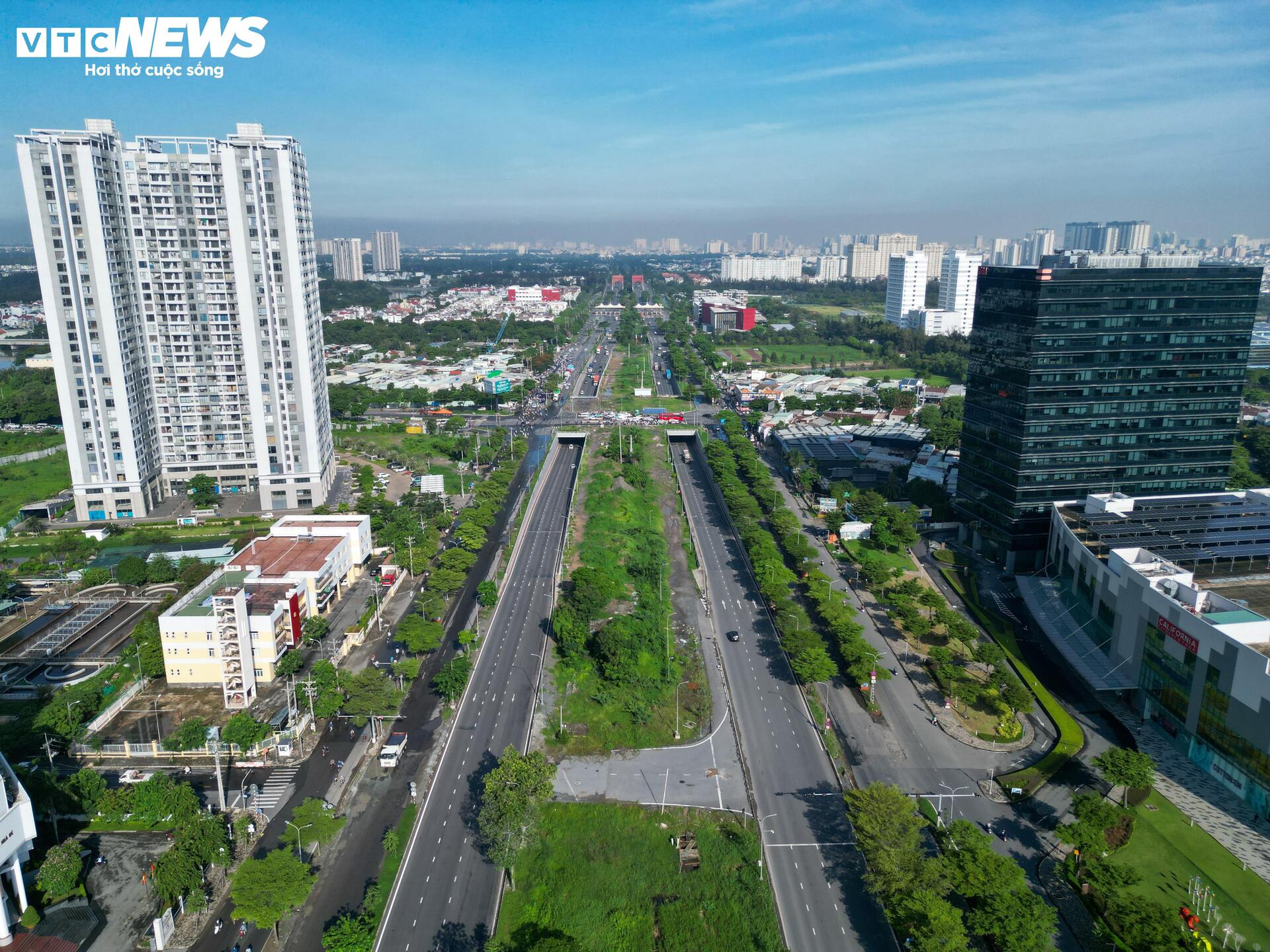 Cận cảnh vị trí xây đường trên cao, nối khu Nam Sài Gòn - sân bay Long Thành- Ảnh 1. Cận cảnh vị trí xây đường trên cao, nối khu Nam Sài Gòn - sân bay Long Thành- Ảnh 1.