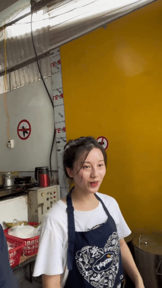 Đi 20km đến gặp hot girl bán phở Tuyên Quang: Lộ nhan sắc không app, rộ tin đã có chồng- Ảnh 3.