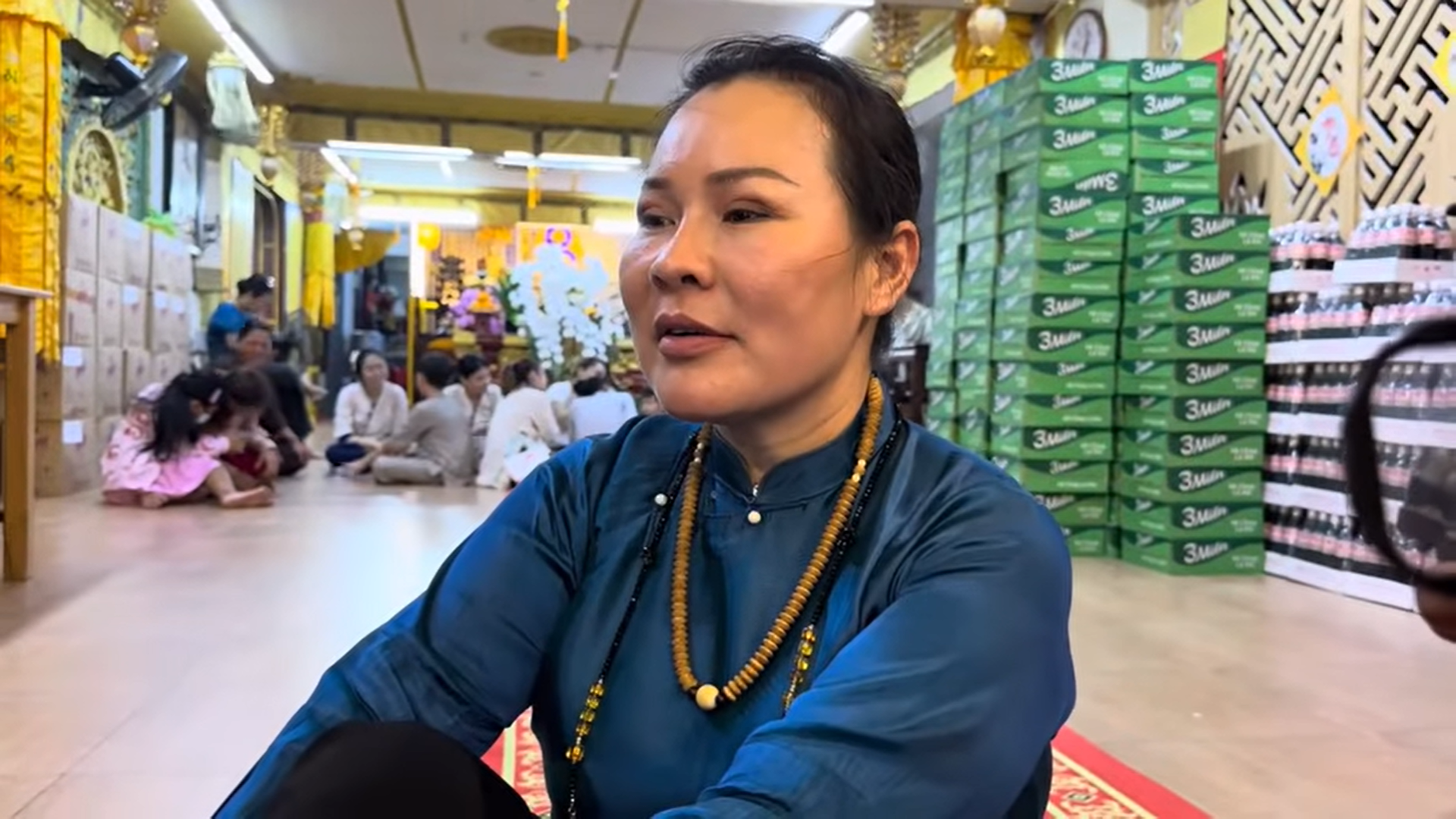 Vợ Quý Bình: "Tôi không muốn phụ thuộc vào thuốc trầm cảm"- Ảnh 1. Vợ Quý Bình: "Tôi không muốn phụ thuộc vào thuốc trầm cảm"- Ảnh 1.