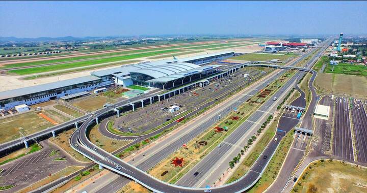 Huy động mọi nguồn lực phát triển hạ tầng kết nối sân bay Gia Bình với Hà Nội- Ảnh 1. Huy động mọi nguồn lực phát triển hạ tầng kết nối sân bay Gia Bình với Hà Nội- Ảnh 1.
