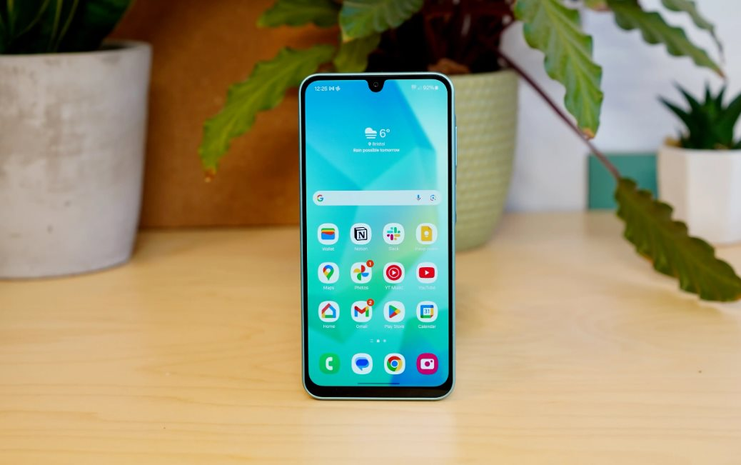 Chuyên gia review: "Có thể chọn mẫu điện thoại hơn 5 triệu này thay vì S25 Ultra đắt tiền"- Ảnh 1. Chuyên gia review: "Có thể chọn mẫu điện thoại hơn 5 triệu này thay vì S25 Ultra đắt tiền"- Ảnh 1.
