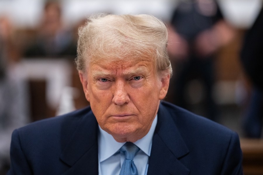 Tổng thống Donald Trump tuyên bố “chúng tôi kiểm soát hoàn toàn bầu trời Iran”- Ảnh 1. Tổng thống Donald Trump tuyên bố “chúng tôi kiểm soát hoàn toàn bầu trời Iran”- Ảnh 1.