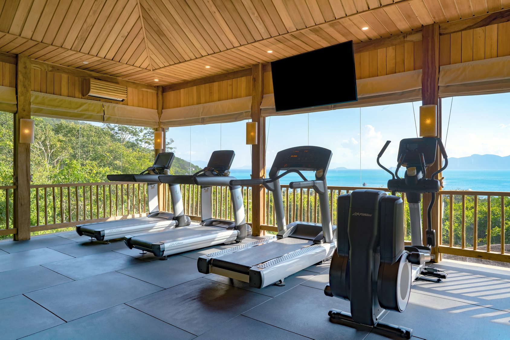 Bóc giá nơi Sơn Tùng M-TP vừa đi tập gym: Lên tới 128 triệu/đêm, là resort đắt đỏ bậc nhất Việt Nam- Ảnh 11. Bóc giá nơi Sơn Tùng M-TP vừa đi tập gym: Lên tới 128 triệu/đêm, là resort đắt đỏ bậc nhất Việt Nam- Ảnh 11.