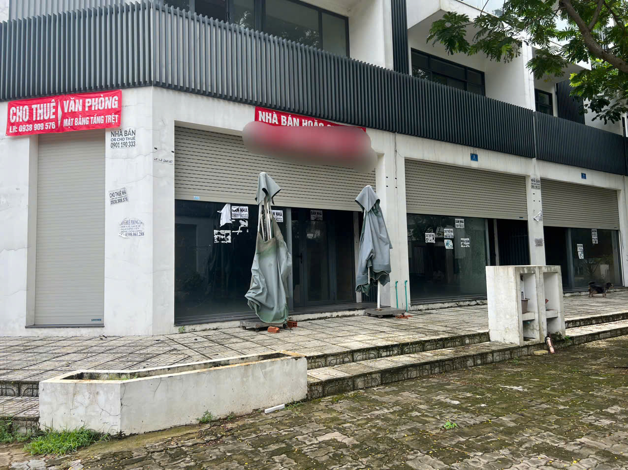 Shophouse triệu đô khu ven Tp.HCM: Chỗ hắt hiu, nơi sôi động, sự thật ít ai ngờ- Ảnh 1. Shophouse triệu đô khu ven Tp.HCM: Chỗ hắt hiu, nơi sôi động, sự thật ít ai ngờ- Ảnh 1.