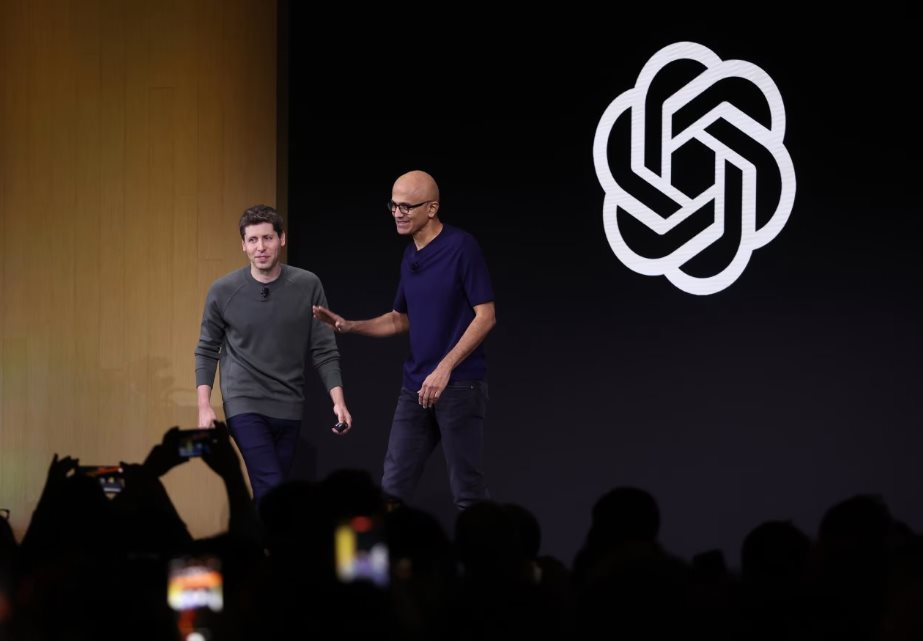Microsoft đã sẵn sàng bỏ rơi ChatGPT: Mối liên minh tỷ USD bên bờ sụp đổ khi OpenAI đe dọa kiện đồng minh, hai ông chủ trở mặt thành thù- Ảnh 4. Microsoft đã sẵn sàng bỏ rơi ChatGPT: Mối liên minh tỷ USD bên bờ sụp đổ khi OpenAI đe dọa kiện đồng minh, hai ông chủ trở mặt thành thù- Ảnh 4.