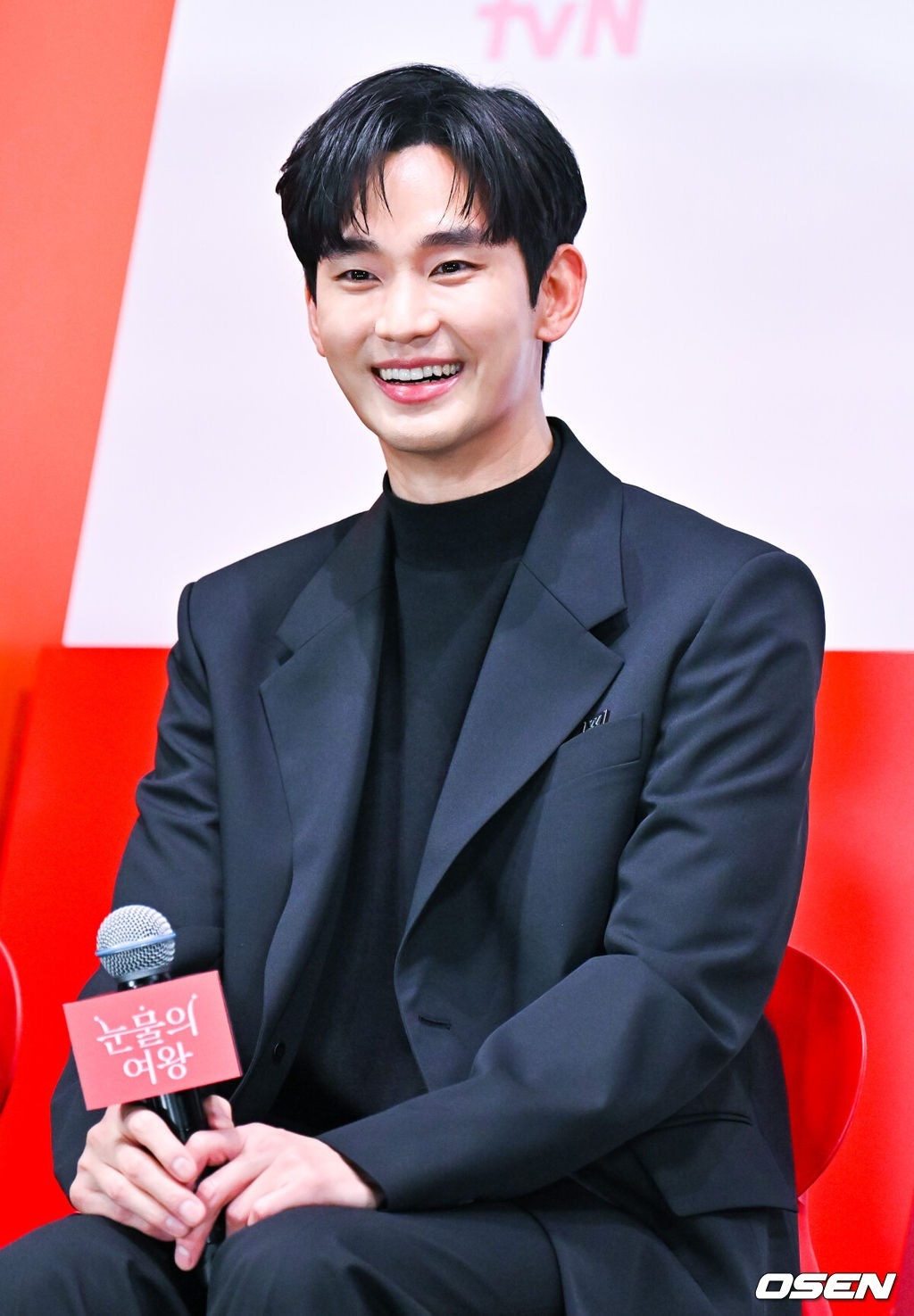 Kim Soo Hyun bị hàng loạt nhãn hàng khởi kiện, tịch thu nhà cửa, khả năng cao biến mất khỏi showbiz!- Ảnh 4. Kim Soo Hyun bị hàng loạt nhãn hàng khởi kiện, tịch thu nhà cửa, khả năng cao biến mất khỏi showbiz!- Ảnh 4.