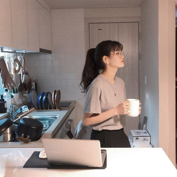 Một lần chuyển nhà tốn cả tháng lương, cảm giác mãi mãi không thể giàu nổi!- Ảnh 2. Một lần chuyển nhà tốn cả tháng lương, cảm giác mãi mãi không thể giàu nổi!- Ảnh 2.